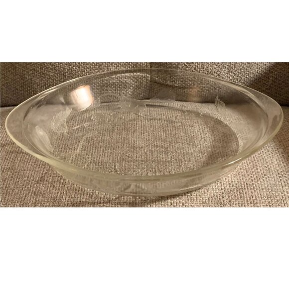 Vintage Sears Roebuck McKee Clear Glass Hibiscus Floral 10" Pie Plate Bake Dish - Picture 1 of 3